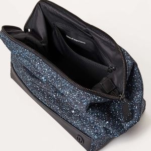 Lululemon Don't Sweat It Kit - Makeup Bag Pouch Case.